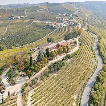 A Family In The Heart Of The Langhe! Feriehus Treiso