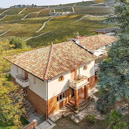 A Family In The Heart Of The Langhe!