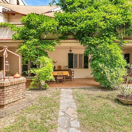A Family In The Heart Of The Langhe! Vakantiehuis Treiso
