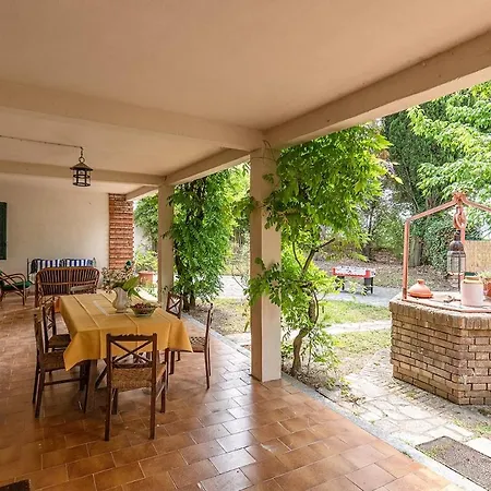 A Family In The Heart Of The Langhe! Vakantiehuis