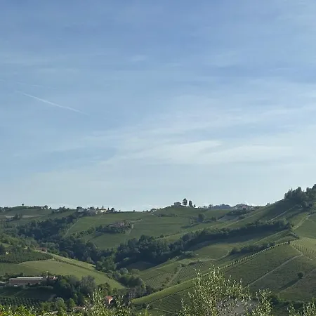 A Family In The Heart Of The Langhe! * Treiso